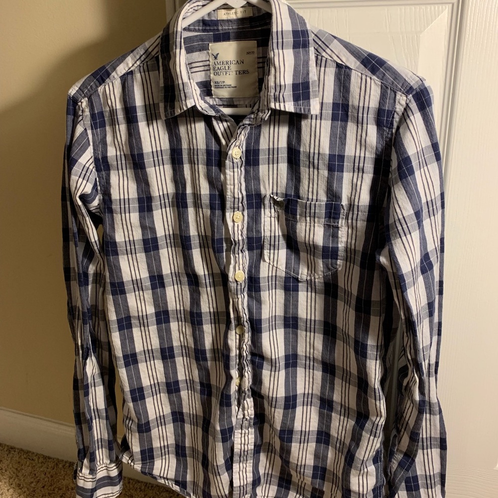 American Eagle plaid button down. Size XS.